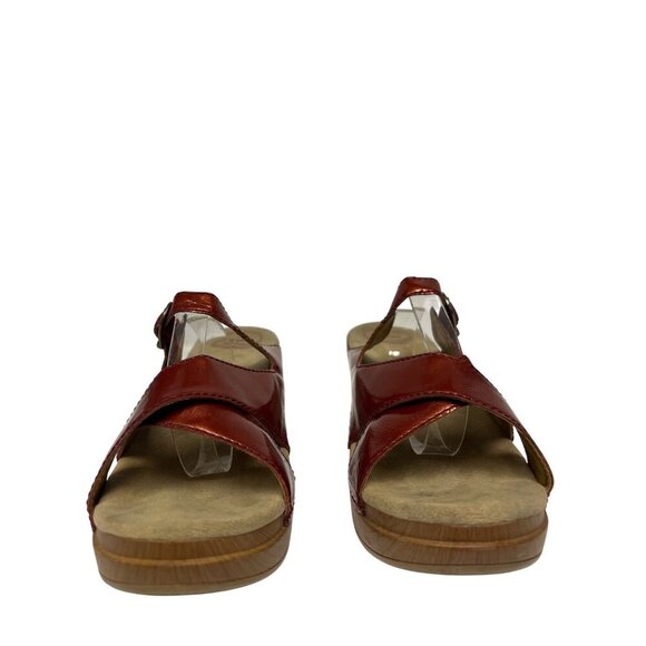 Dansko Sela Clog Sandal  Women's EU 42 US10.5 Red Patent Leather Slip On Comfort - Picture 4 of 8
